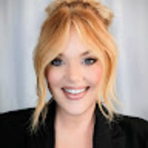 Meet your Posher, Jenn